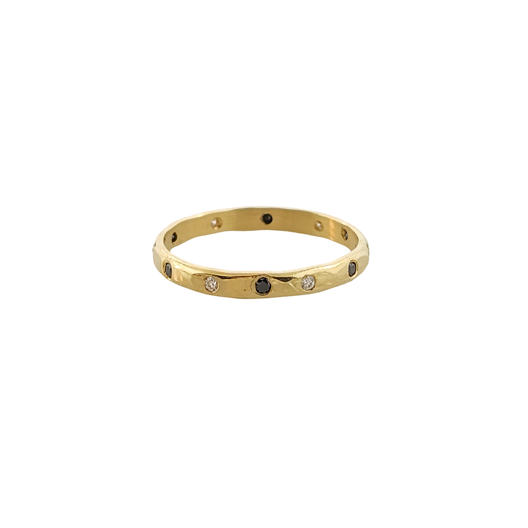 Bisa 12 Diamond Eternity Band - Black & White Diamonds