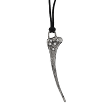 Load image into Gallery viewer, Os D&#39;Oiseau with Diamonds