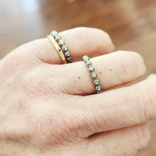 Load image into Gallery viewer, Bubble Ring with White Diamonds
