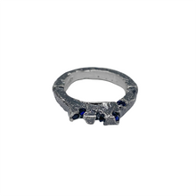 Cargar imagen en el visor de la galería, One-of-a-Kind Sand Cast Blue Sapphire Ring #26